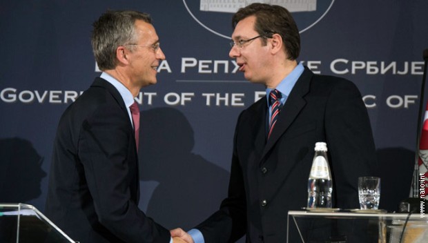 Stoltenberg i Vucic